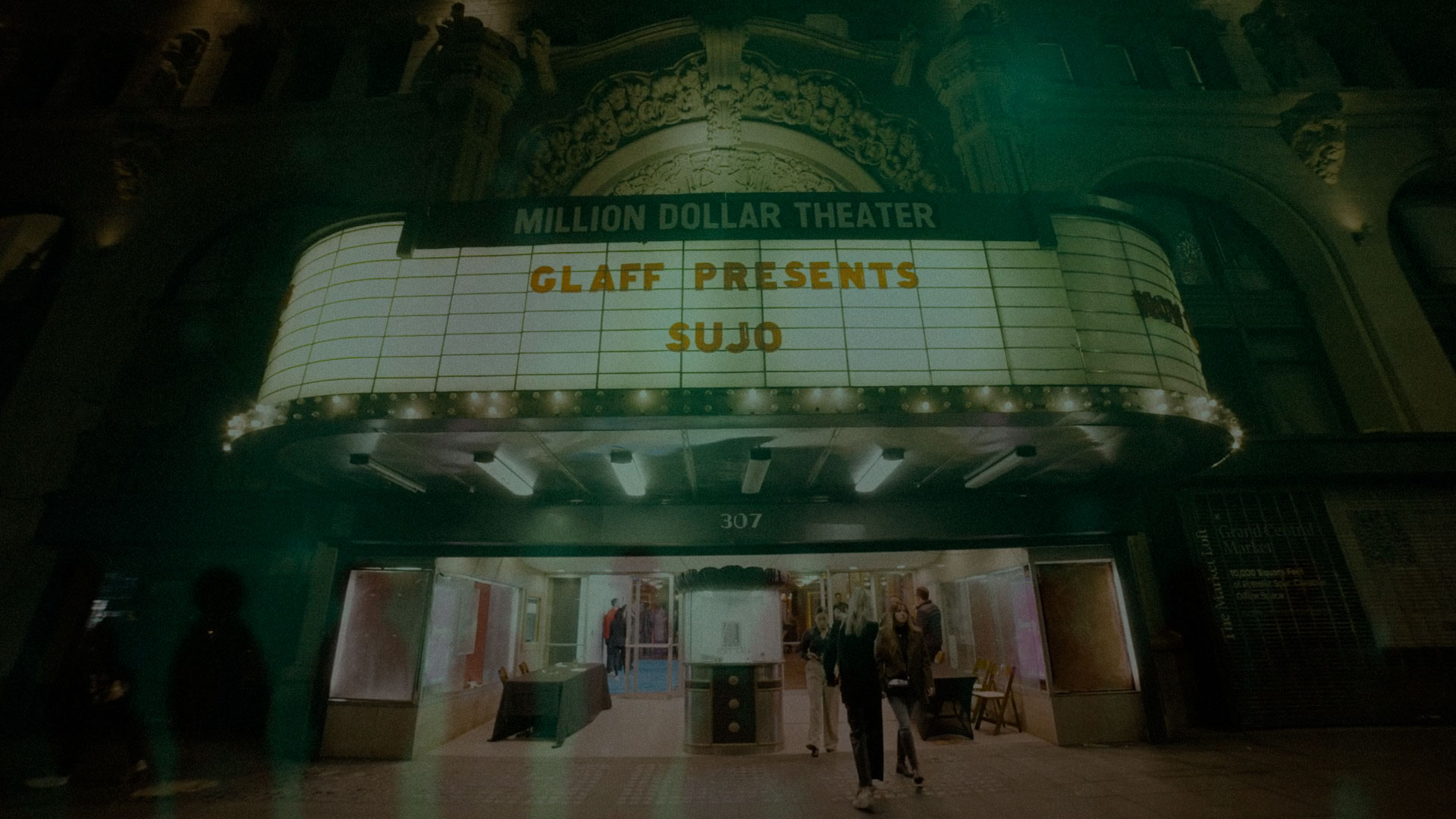 Sala llena durante una función de GLAFF